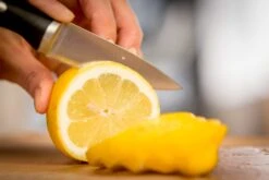 Tefal Set Di 3 Coltelli Da Cucina, Multiuso E Spelucchini Ice Force -Tefal Sconto 3168430317345 K2323S img 15